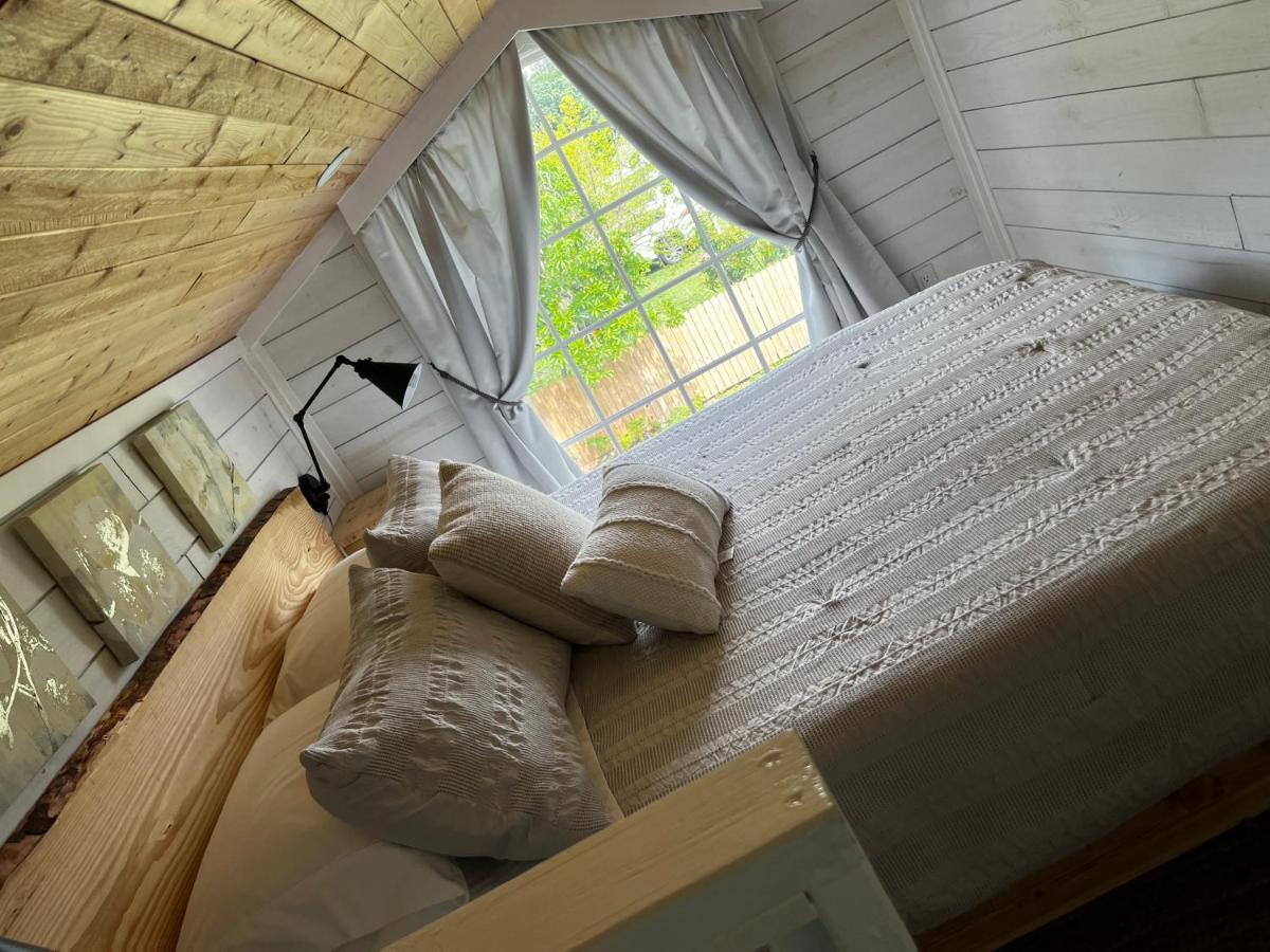 Pensjonat Maria'S Tiny Barn Homestead Zewnętrze zdjęcie